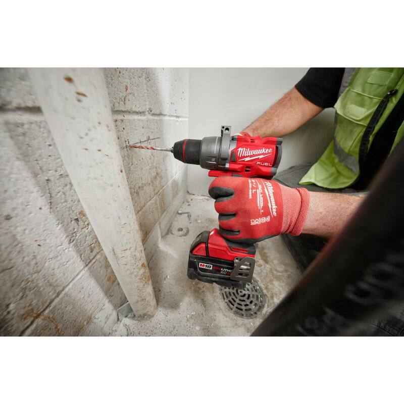 18V Lithium-Ion Brushless Cordless 1/2 in. Hammer Drill/Driver Q616812