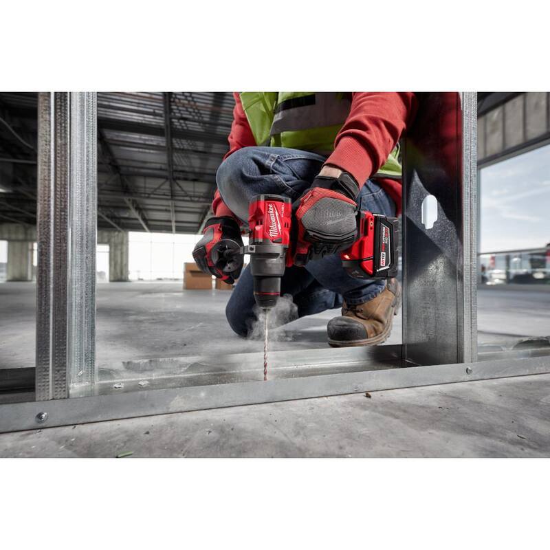 18V Lithium-Ion Brushless Cordless 1/2 in. Hammer Drill/Driver Q616812