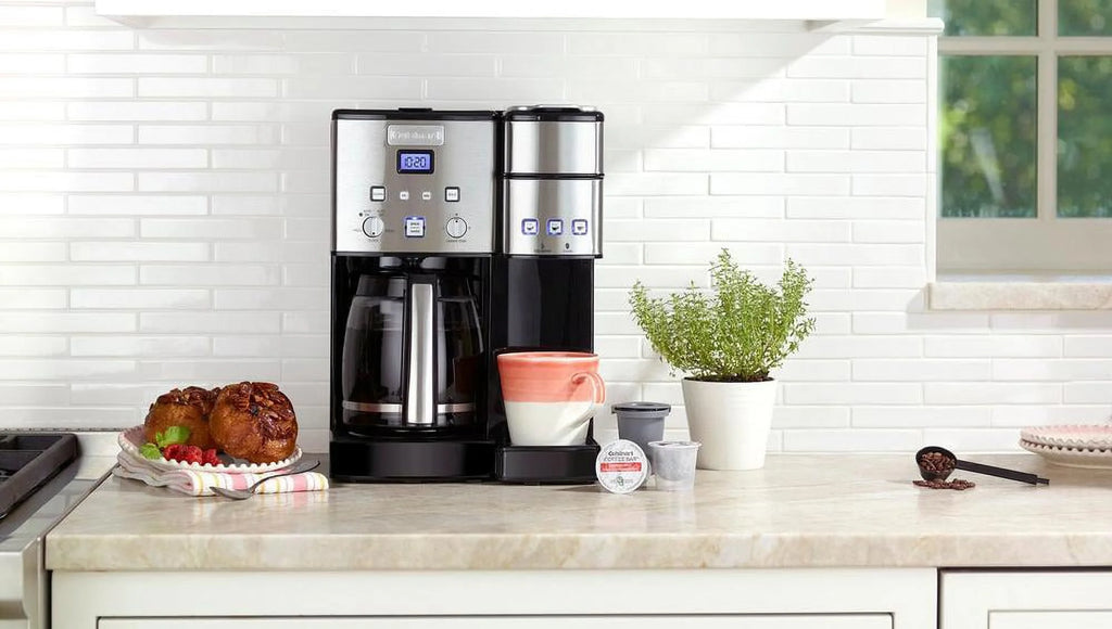 12 Cup Coffeemaker and Single-Serve Brewer A95902