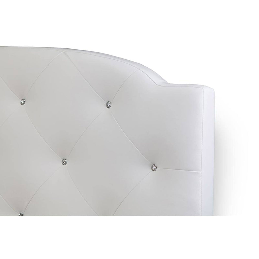 Queen White Leather Bed K256081