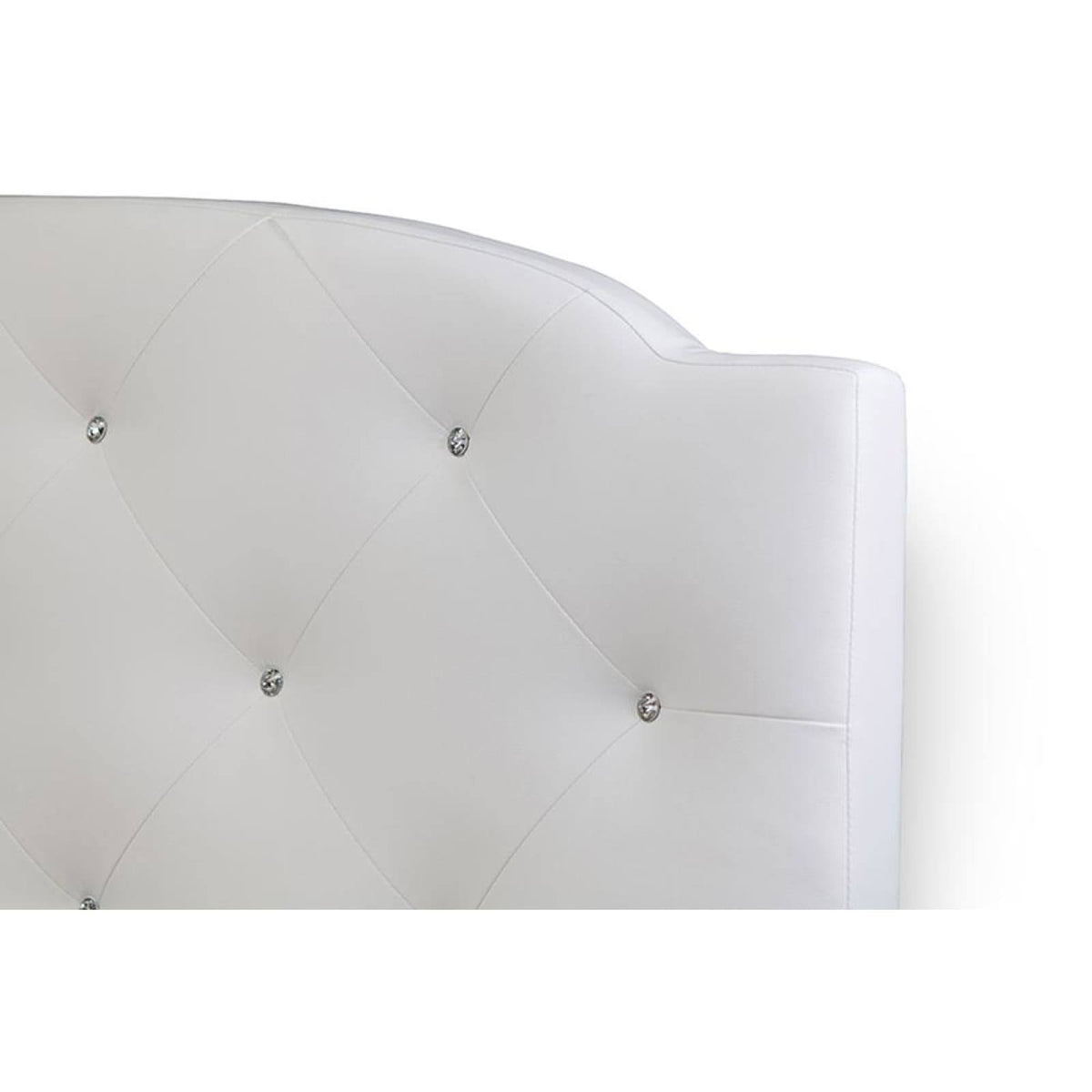 Queen White Leather Bed K256081