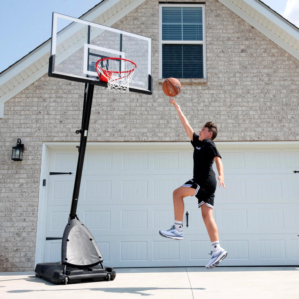 54 inch Shatter-proof Polycarbonate Portable Basketball Hoop System F5002