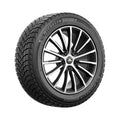 Winter 235/70R16 106T Tire S8808
