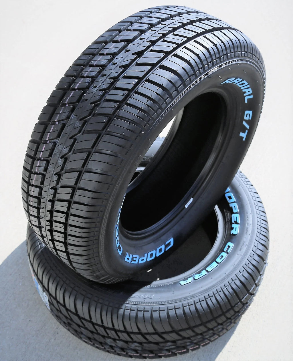 2 All Season Tires 245/60R15 Z550883