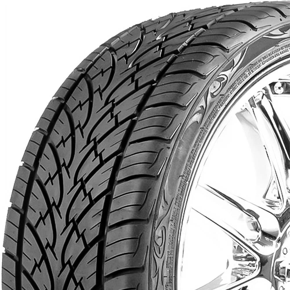 P265/35R22 102V XL BW Tire T1177
