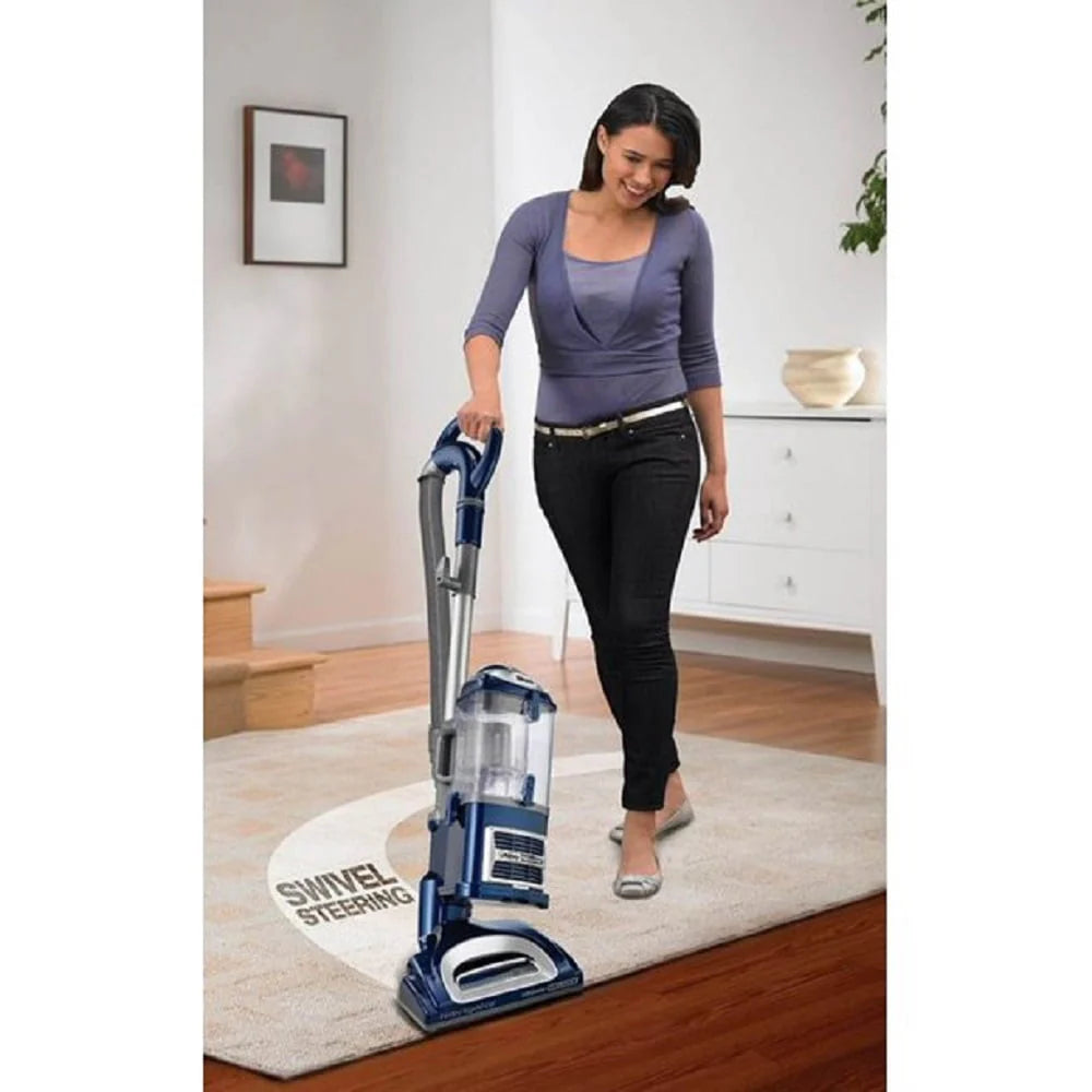 Bagless Upright Vacuum Cleaner K907