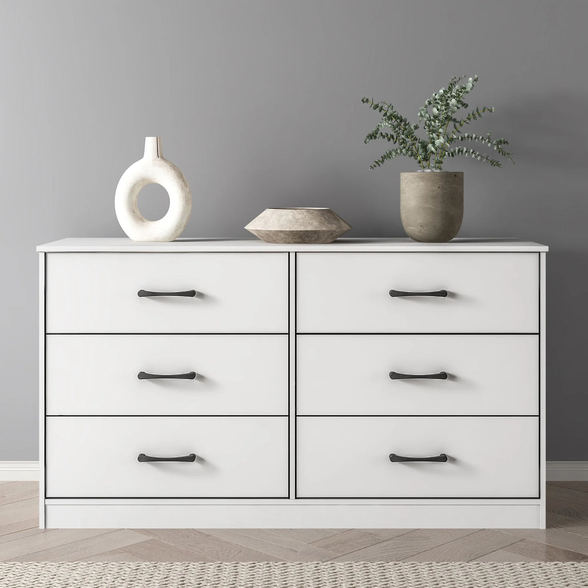 White 6 Drawer Dresser F404