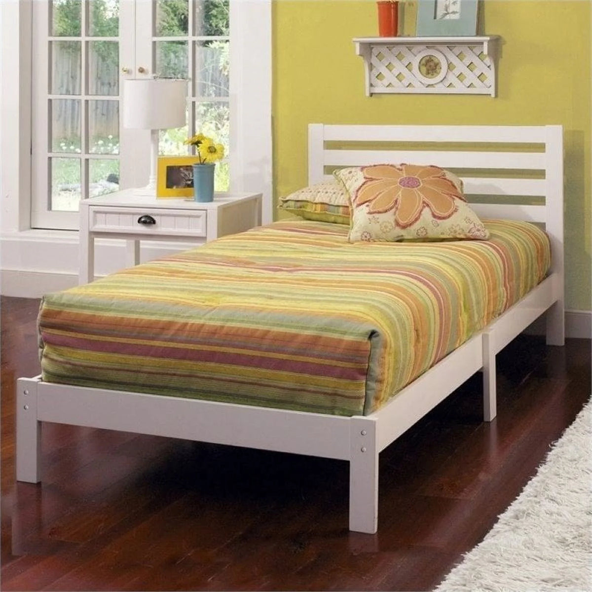 White Twin Platform Bed J274