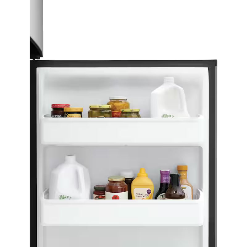 Top Freezer Refrigerator in Stainless Steel B68156