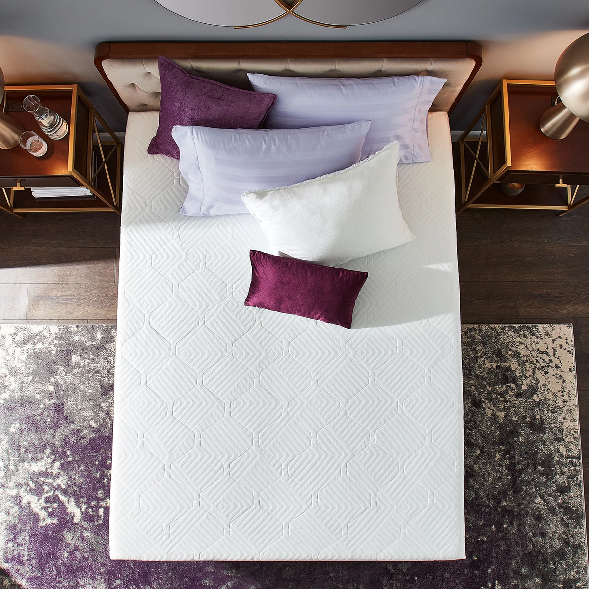 Queen Hybrid Mattress W637