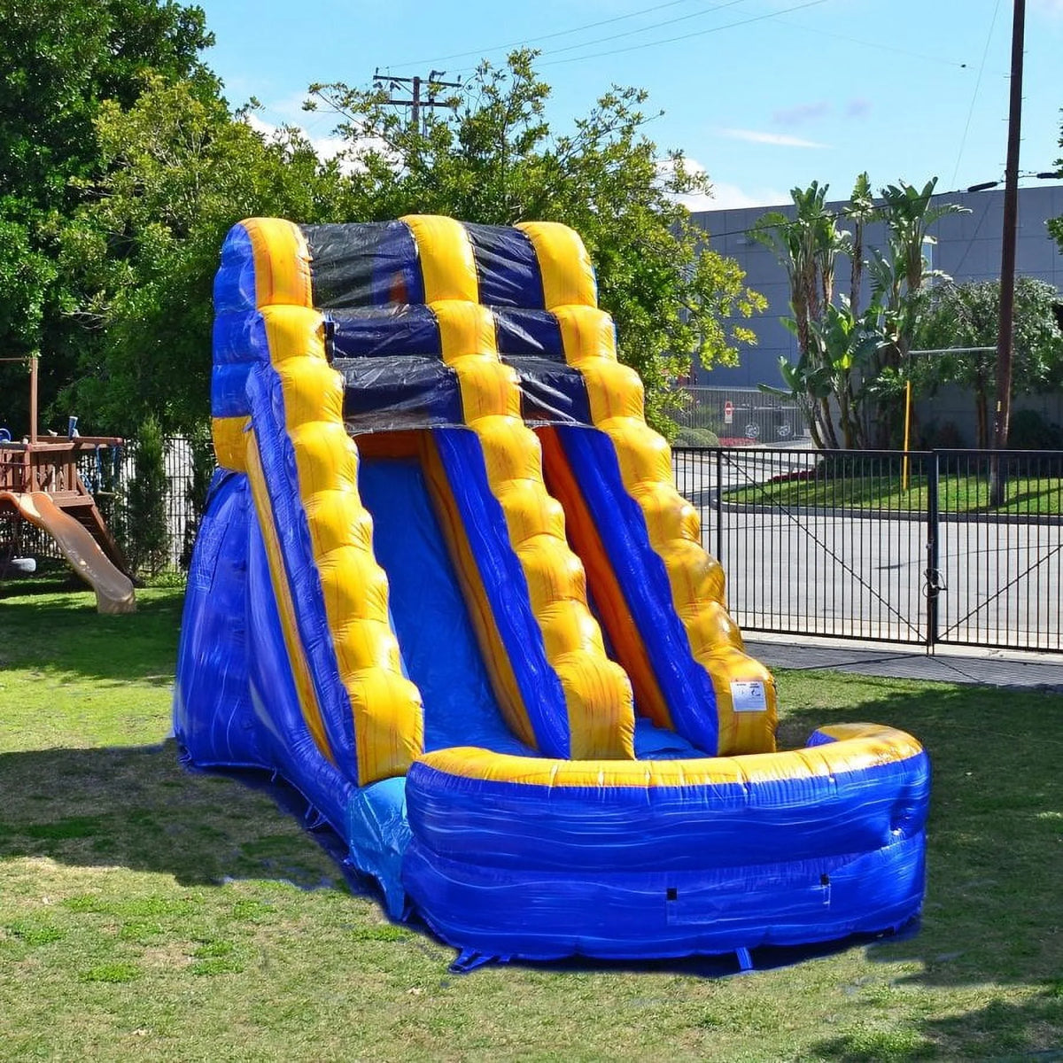 Commercial Grade Inflatable Water Slide with Splash Pool U240